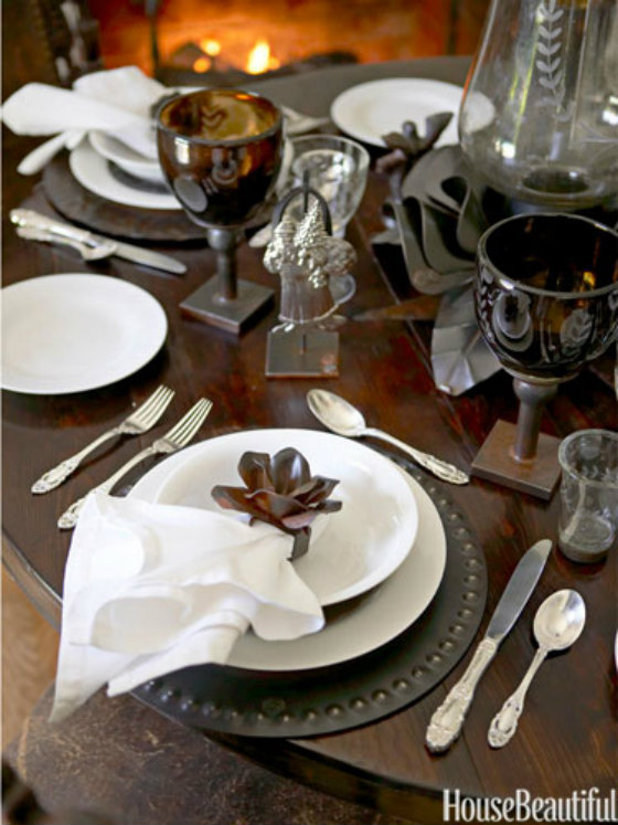 10 Decorating Tips for Thanksgiving Table