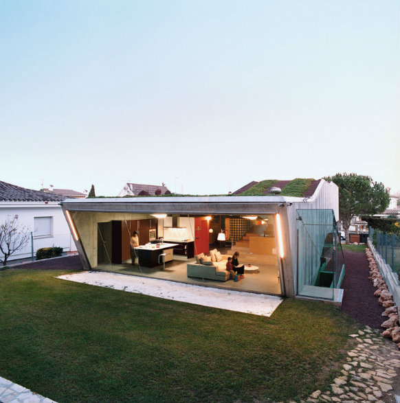 Futuristic Homes by Dwell Magazine