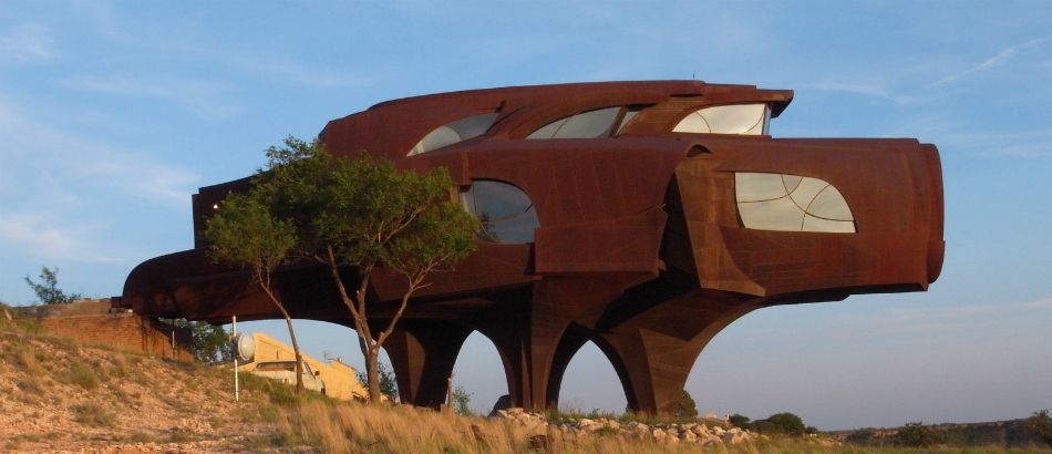 5 of the Strangest and Most Futuristic Houses in the World