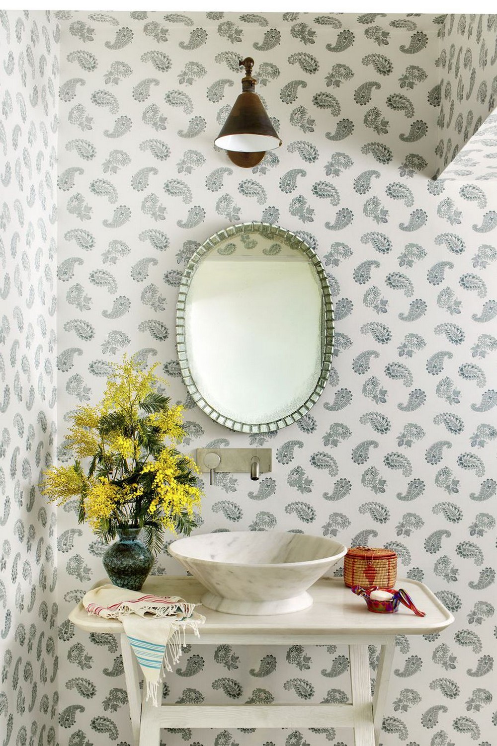 ElleDecorsHotListForTheUltimateLuxuryBathroom3 ElleDecorsHot