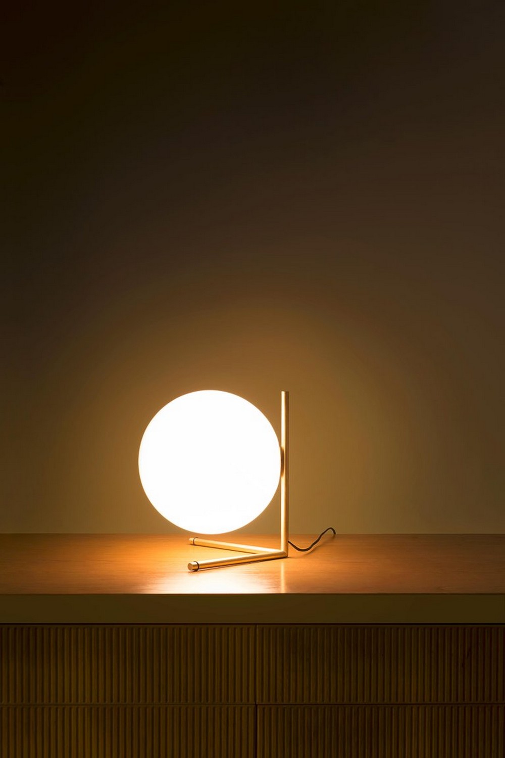 7 Bespoke Table Lamp Designs That Are At The 1stdibs Online Store