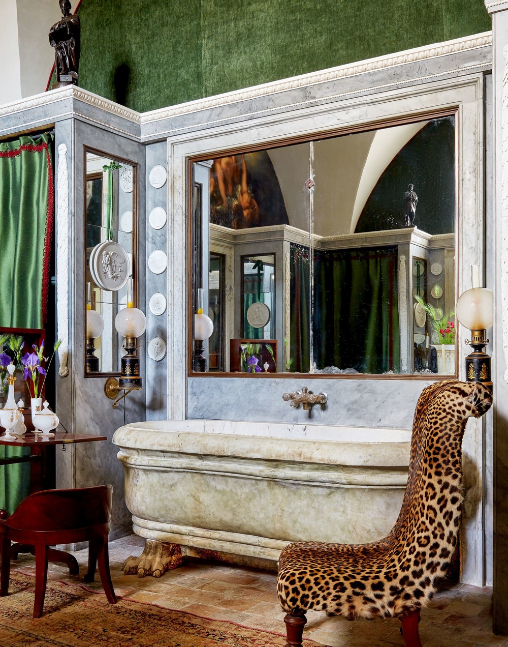 Architectural Digest's Newest Issue Is The Best Way To Start The Week!