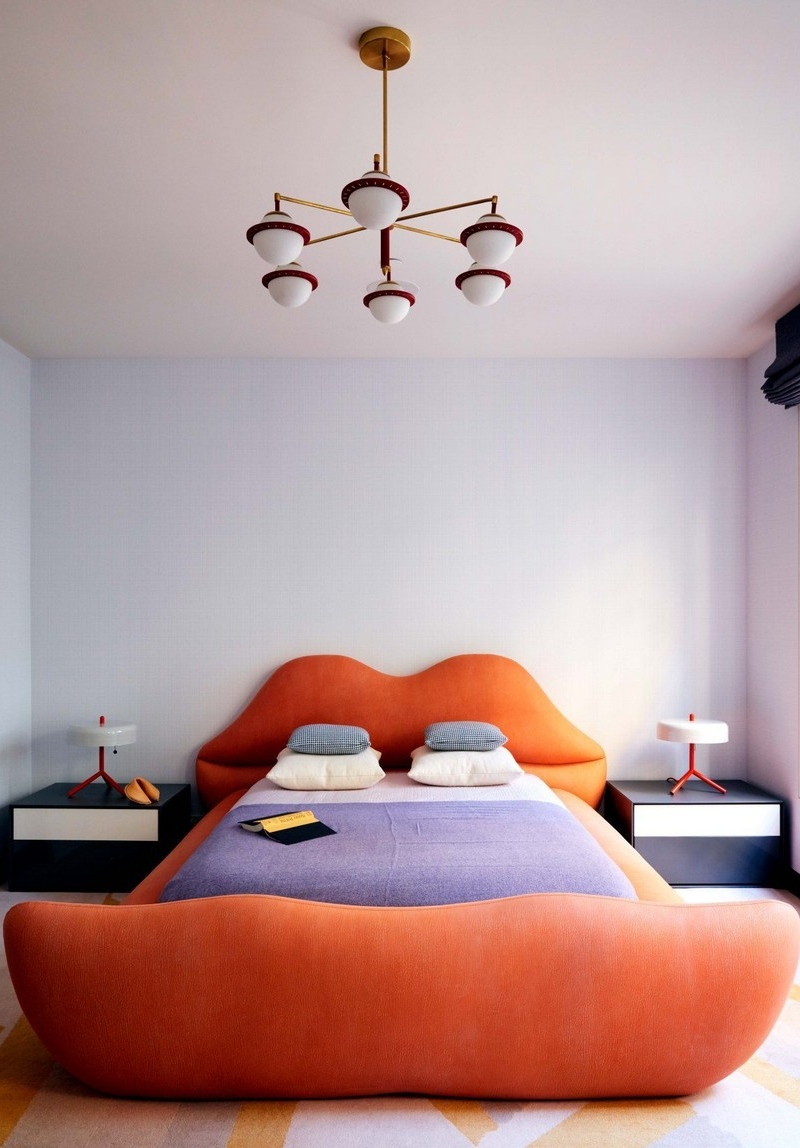 Contemporanean Bedroom