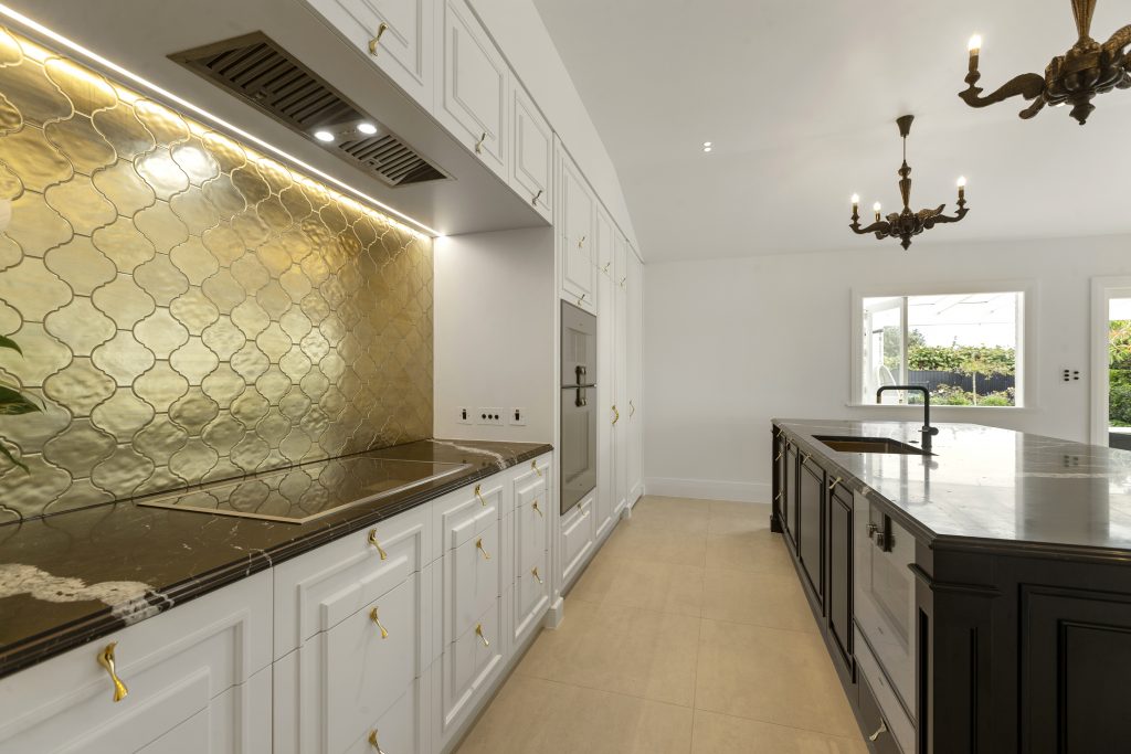 Interior Design Magazines: Read the February Issue of The English Home