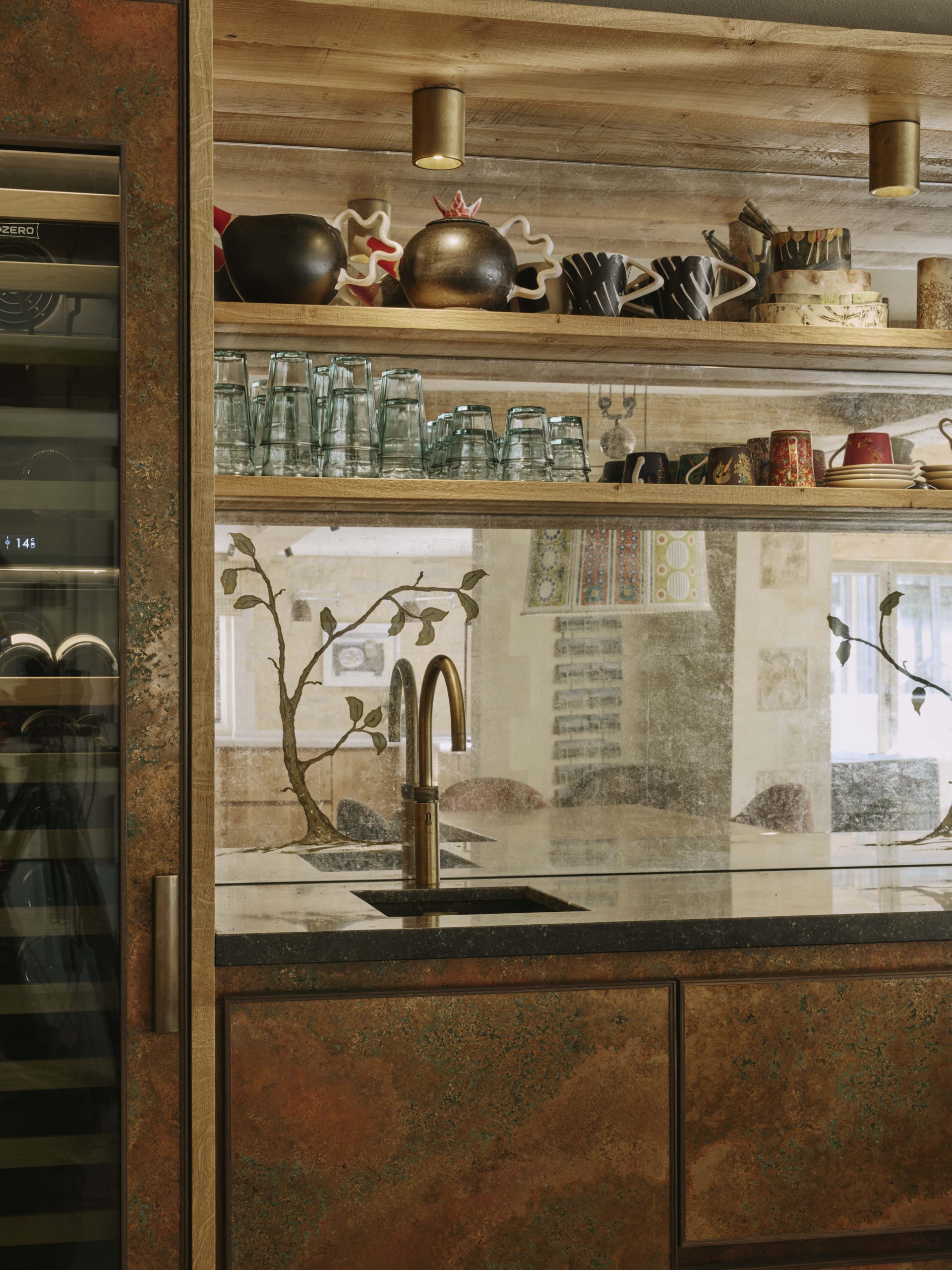 The Cotswolds Kitchen: A Homes & Gardens Design Awards Winner!